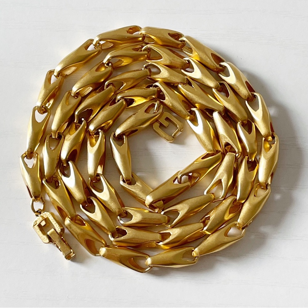 Givenchy vintage matte gold bike link style chain necklace - Picture 5 of 8